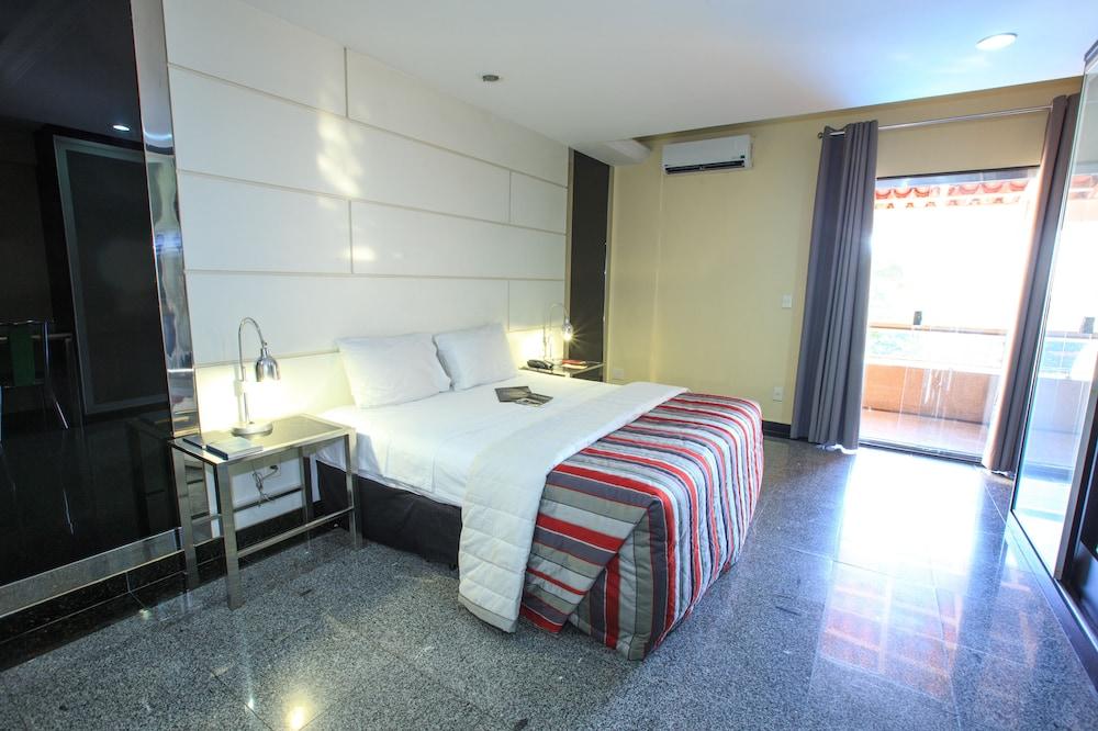 מנאוס Da Vinci Hotel & Conventions מראה חיצוני תמונה