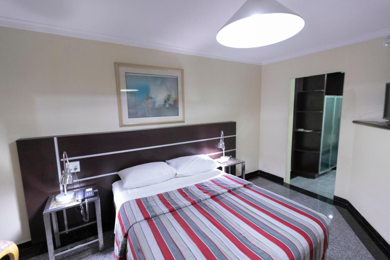 מנאוס Da Vinci Hotel & Conventions חדר תמונה