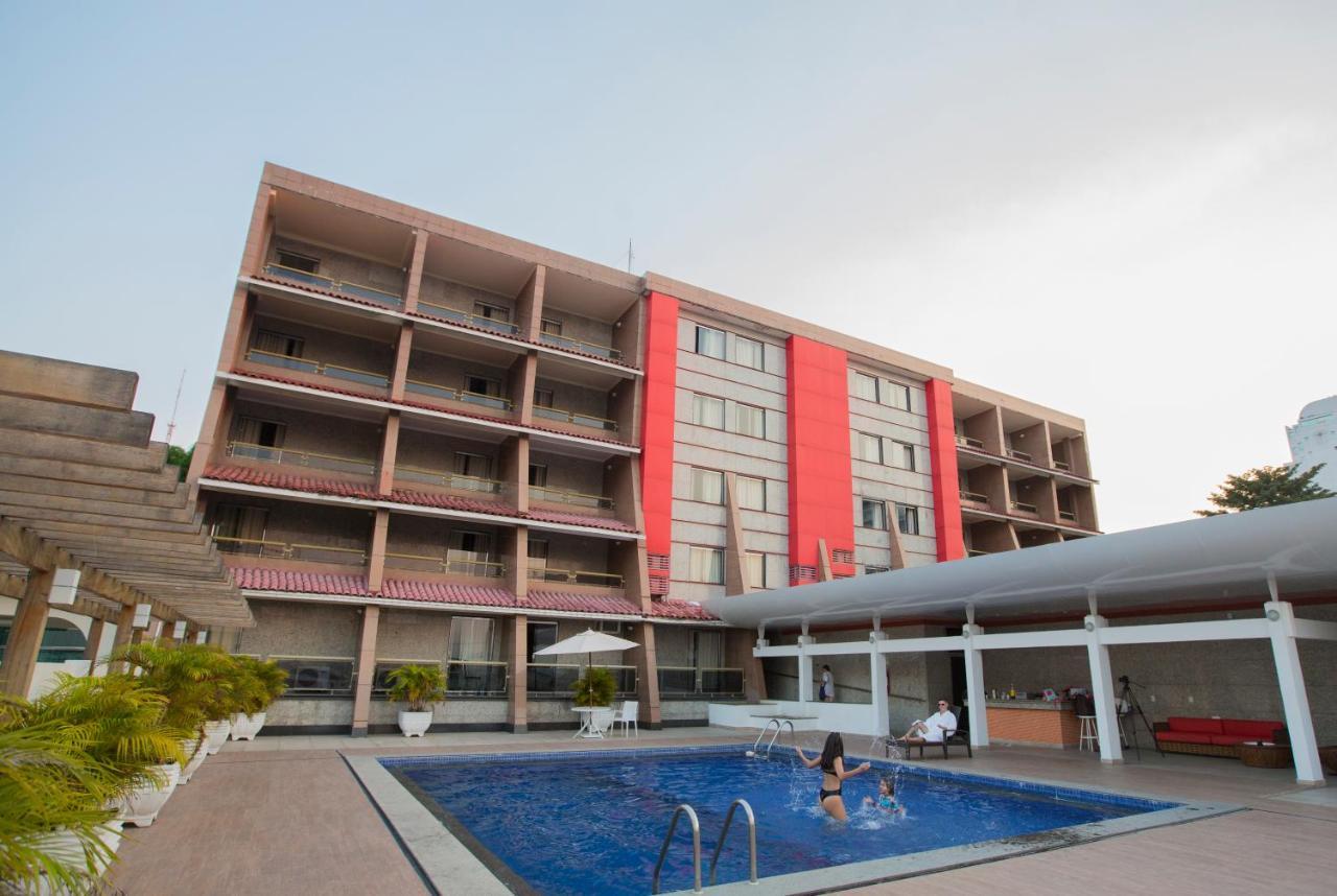 מנאוס Da Vinci Hotel & Conventions מראה חיצוני תמונה
