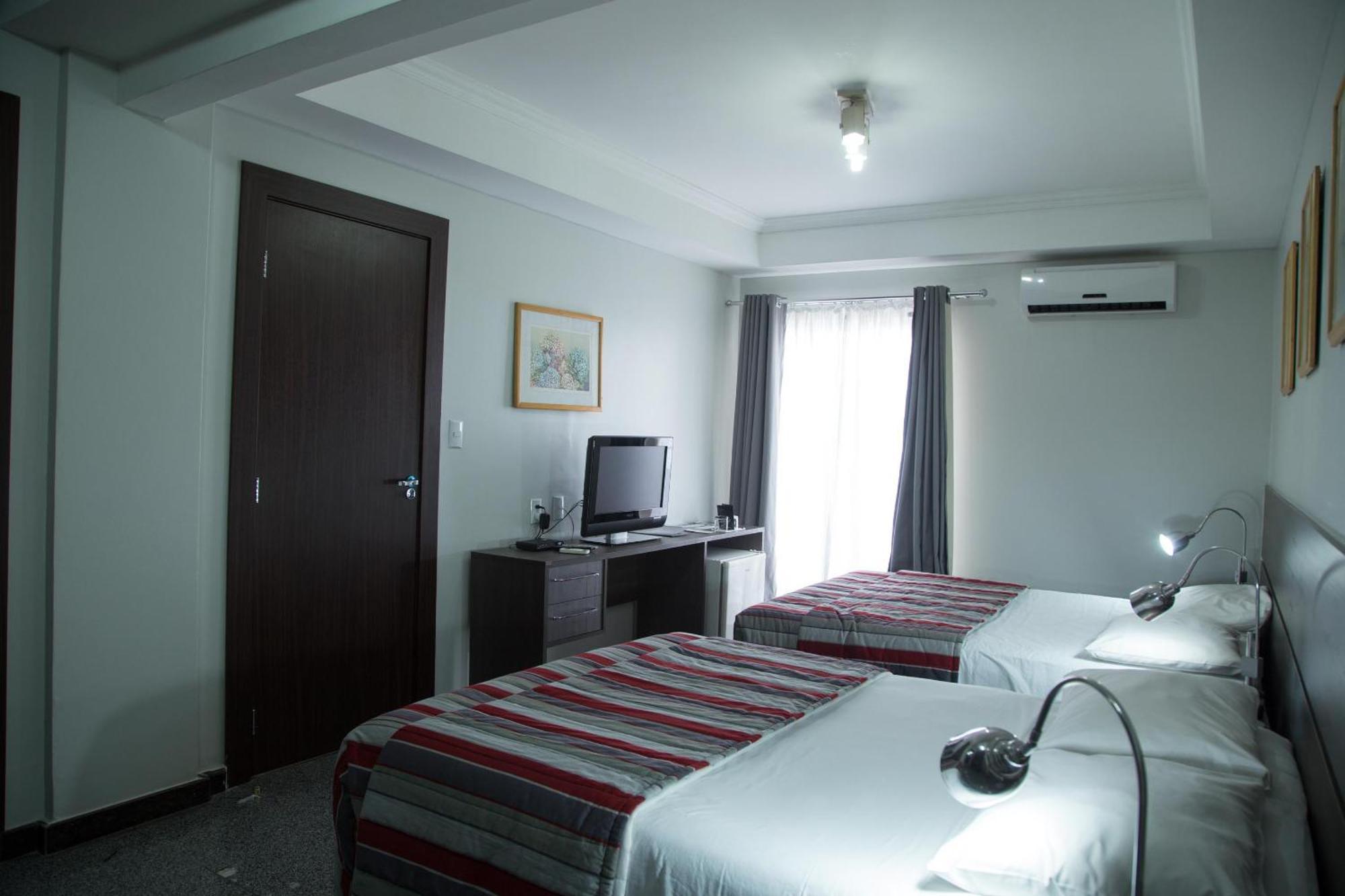 מנאוס Da Vinci Hotel & Conventions חדר תמונה