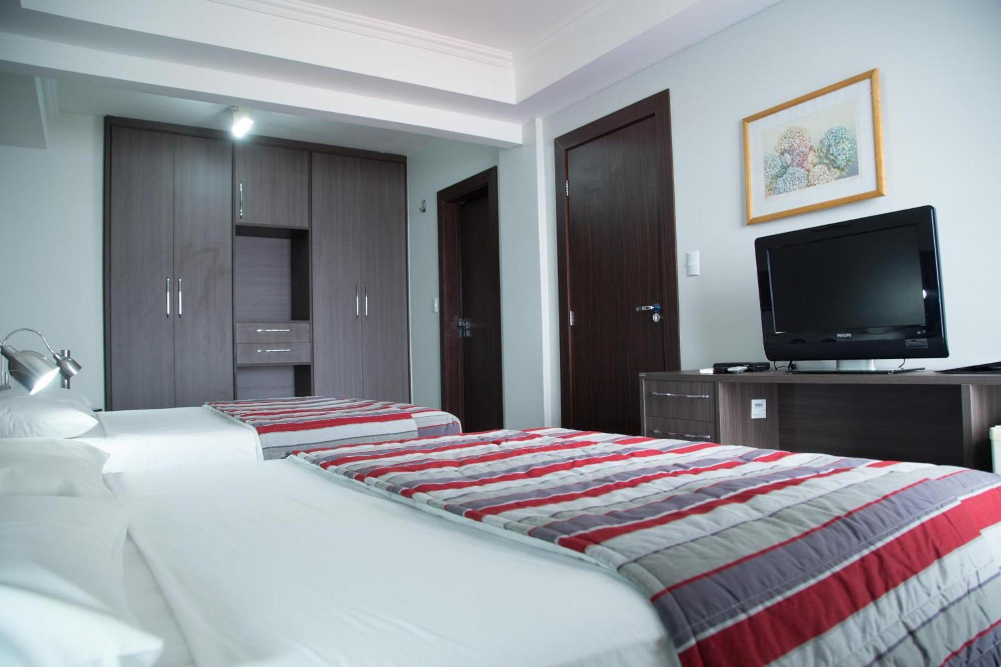 מנאוס Da Vinci Hotel & Conventions חדר תמונה