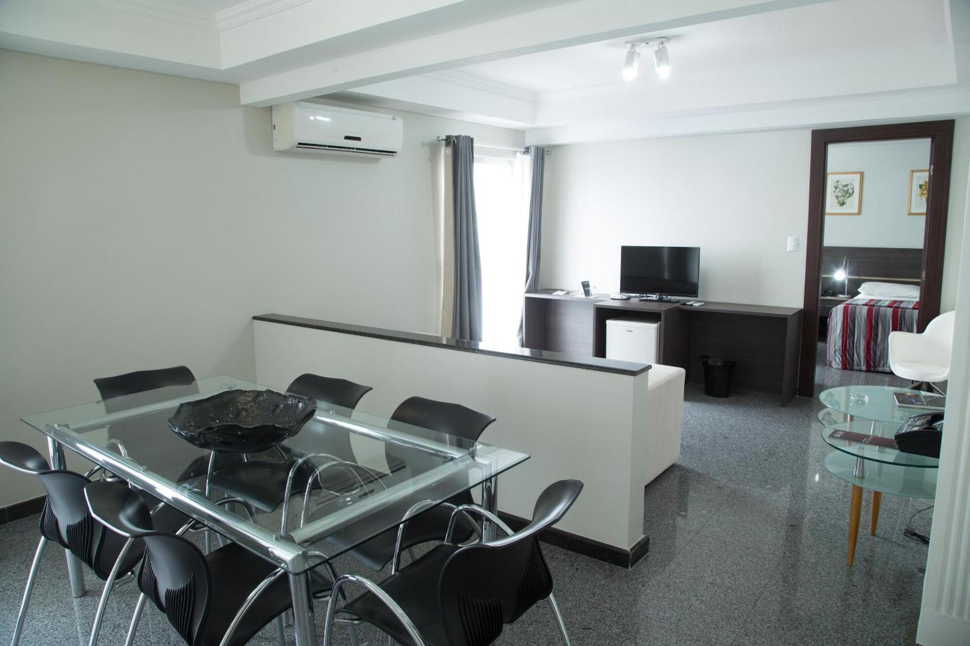 מנאוס Da Vinci Hotel & Conventions חדר תמונה
