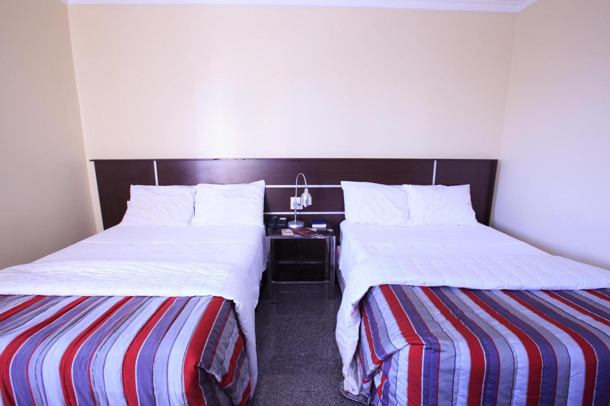 מנאוס Da Vinci Hotel & Conventions חדר תמונה