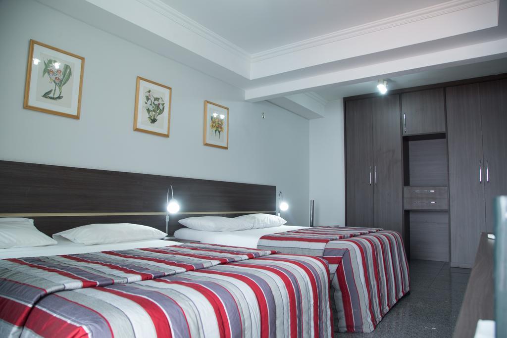 מנאוס Da Vinci Hotel & Conventions מראה חיצוני תמונה