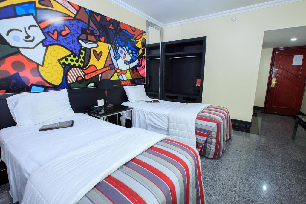 מנאוס Da Vinci Hotel & Conventions מראה חיצוני תמונה