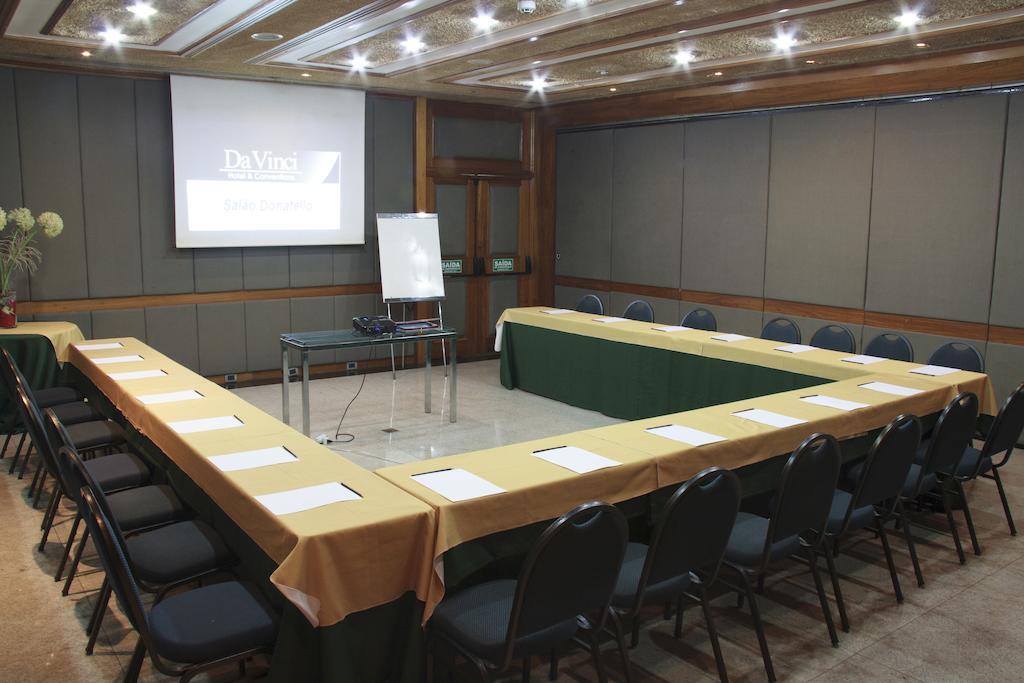 מנאוס Da Vinci Hotel & Conventions מראה חיצוני תמונה
