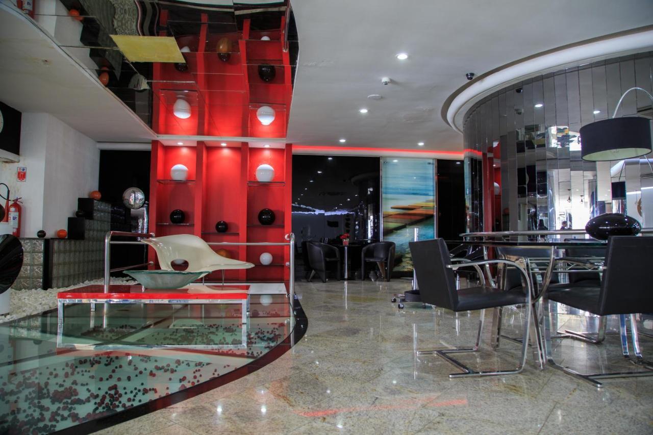 מנאוס Da Vinci Hotel & Conventions מראה חיצוני תמונה